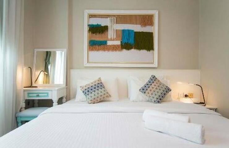 Century Bay Private Residences Sungai Dua Bukit Exteriör bild