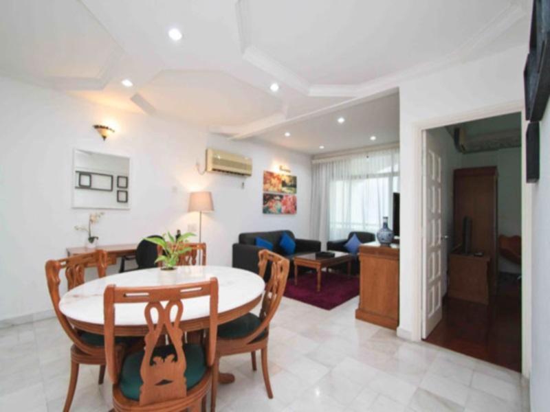 Century Bay Private Residences Sungai Dua Bukit Exteriör bild